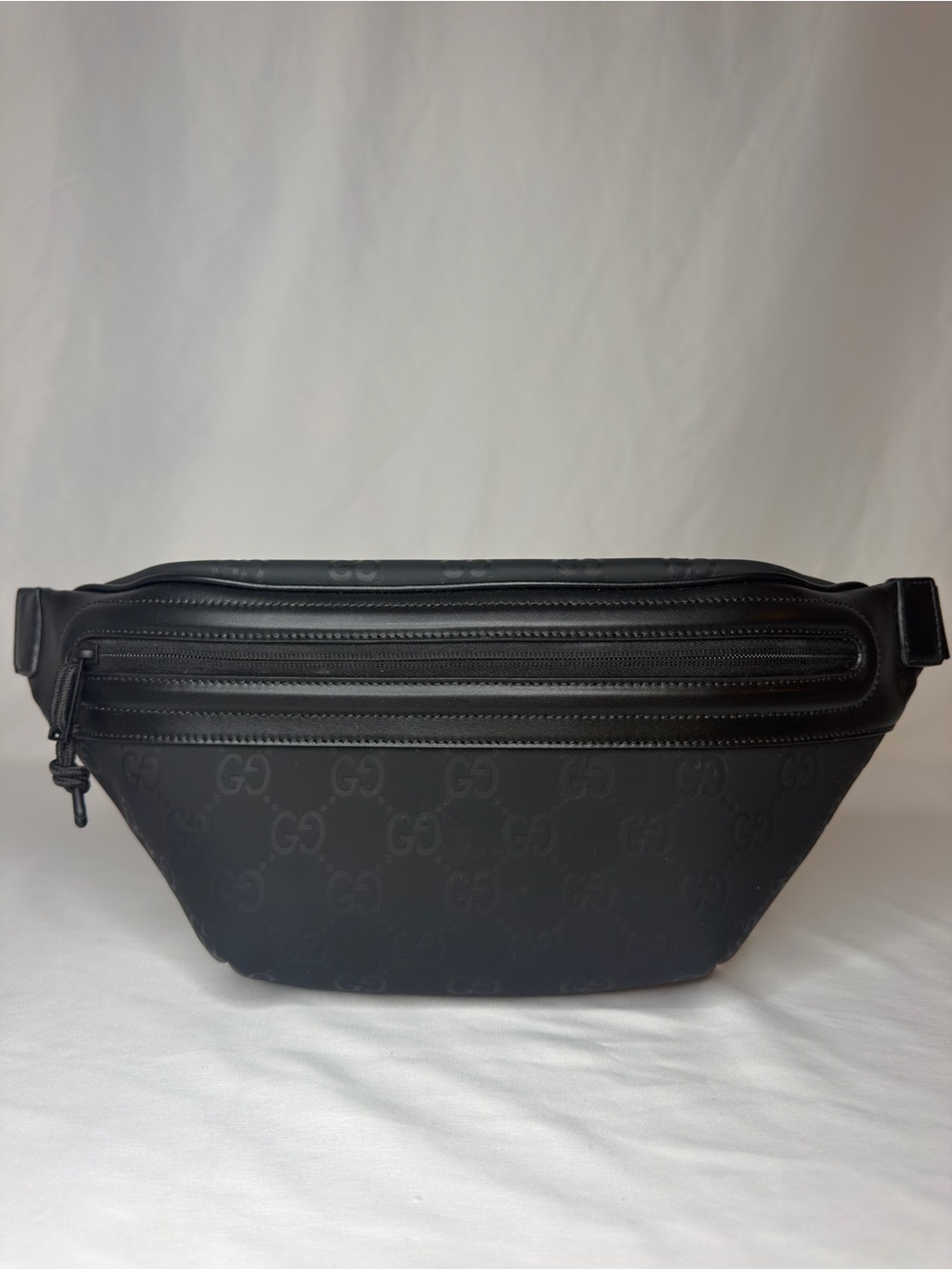 Gucci Edge Large Black GG Rubber Belt Bag 834492 NWT